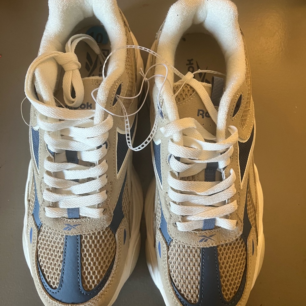 Reebok Cream and White Lace-Up Athletic Shoes